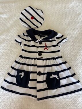 Baby / Infant 6m French inspired Dress and Beret hat. Navy and white stripe. NWT